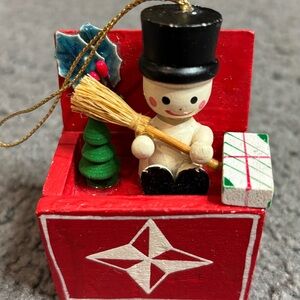 Vintage Red Wooden Christmas Toy Box Ornament Snowman Holly Tree Present 3”